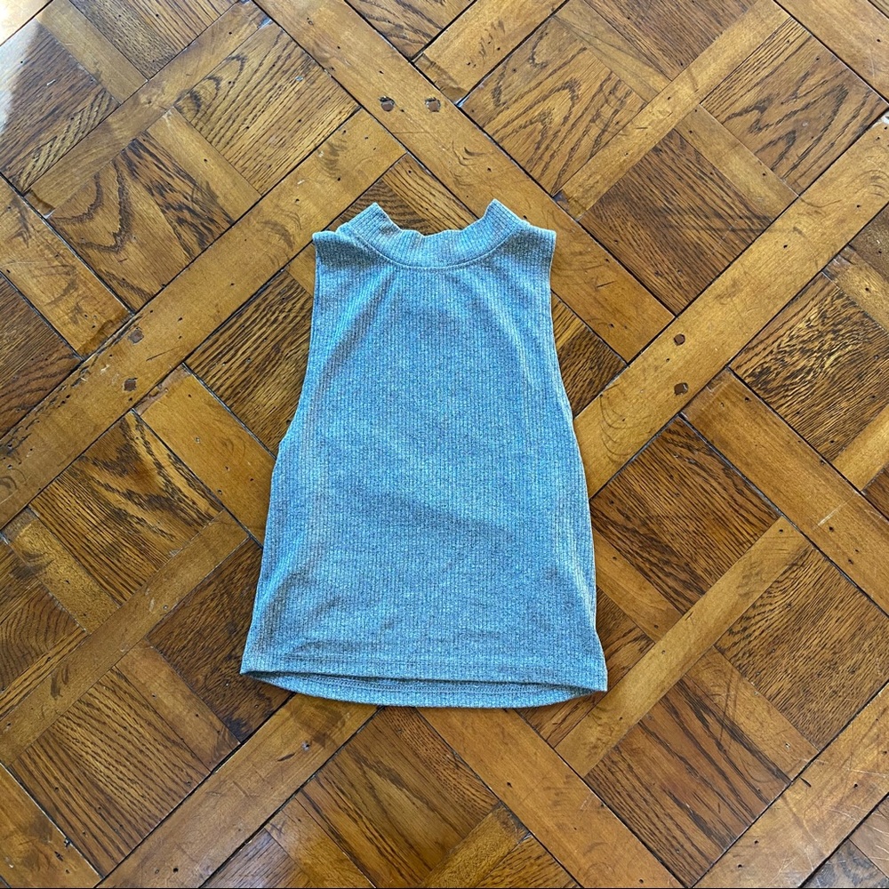 Nordstrom BP gray ribbed crop top